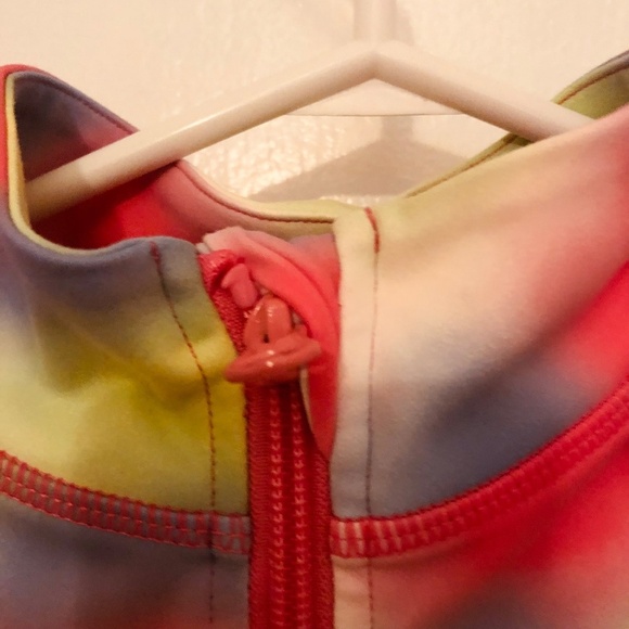 Hatley zip up jacket, size 5, like new, girl’s jelly bean activewear zip jacket - Picture 4 of 5